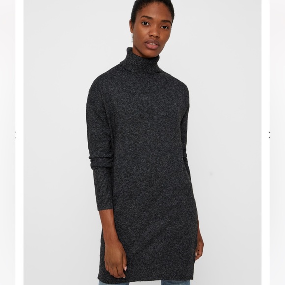 BNWT Vero Moda sweater dress - Small in dark grey - Picture 2 of 4